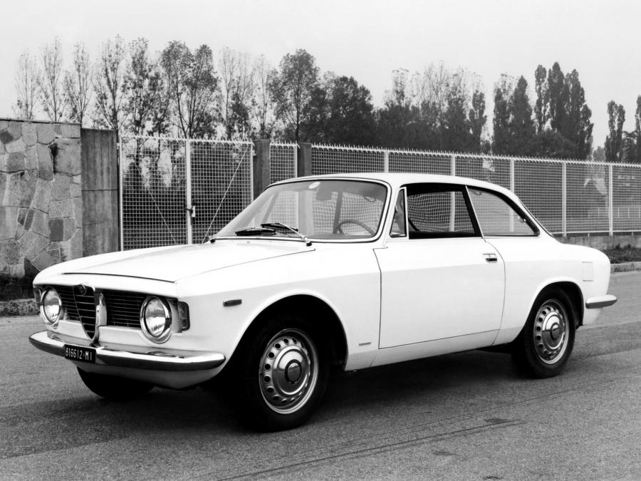  Alfa Romeo Giulia Sprint GT (105) 1963 года  (фото 9 из 12)